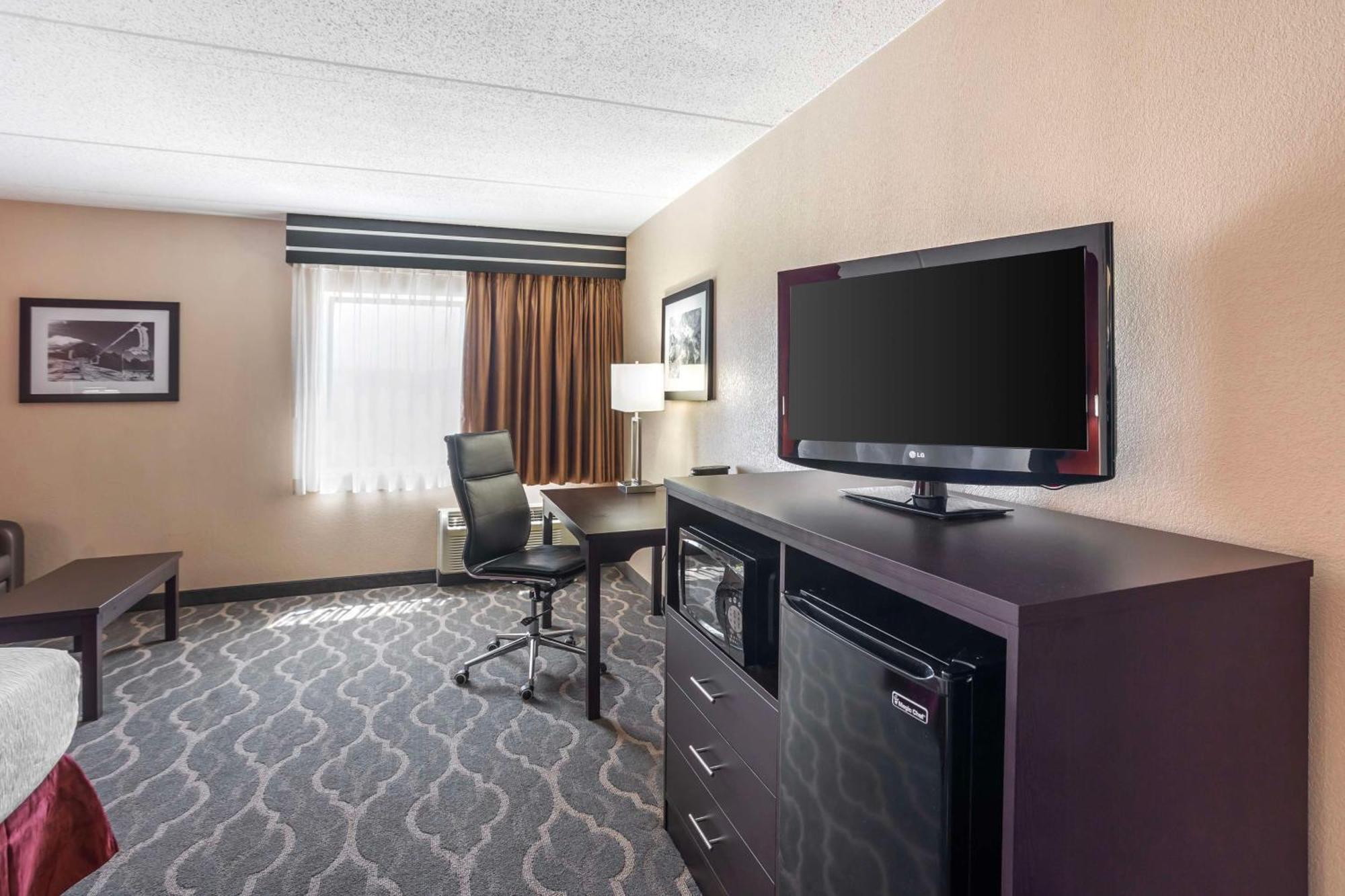 Best Western Inn At Blakeslee-Pocono Экстерьер фото
