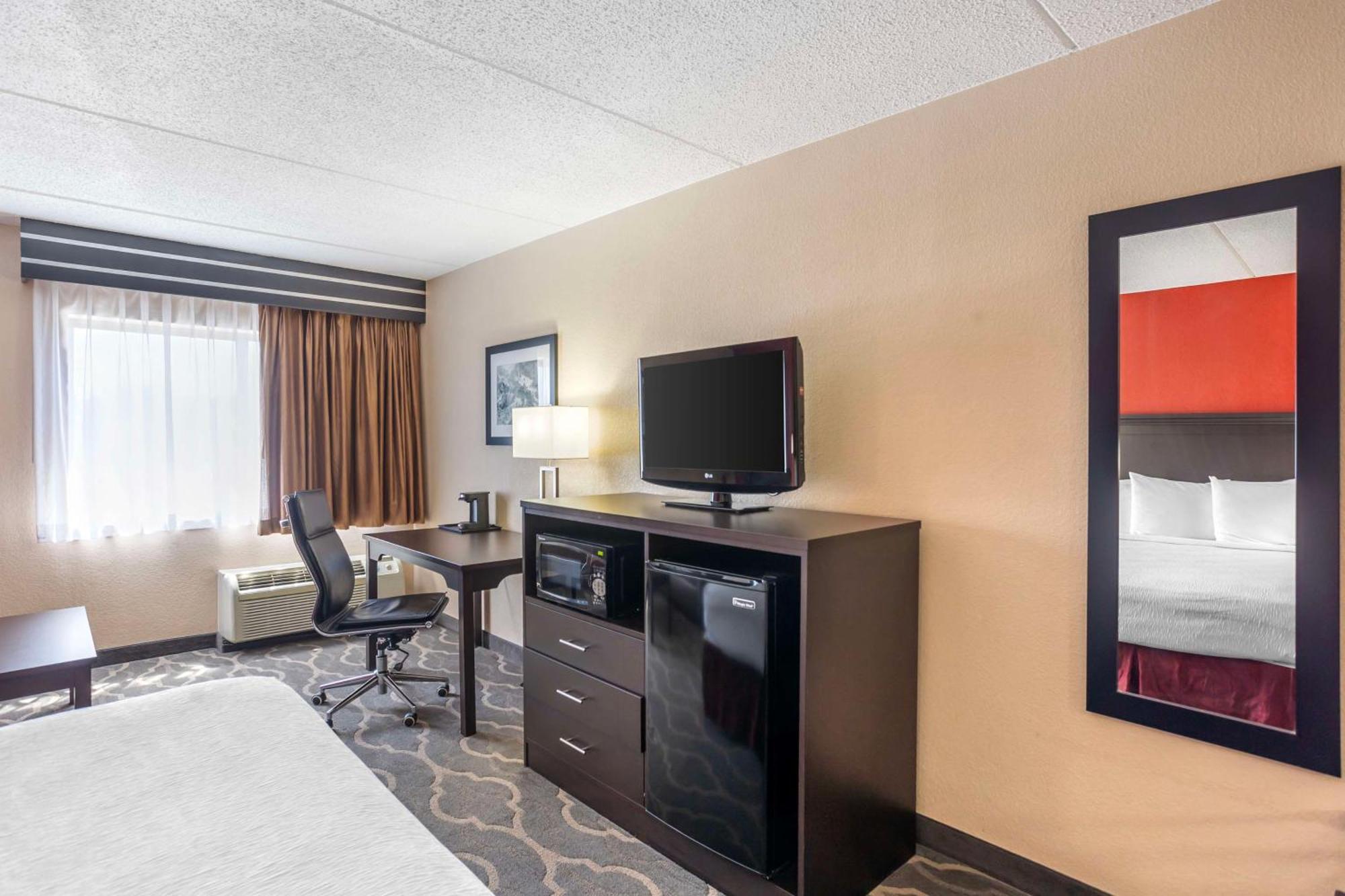 Best Western Inn At Blakeslee-Pocono Экстерьер фото