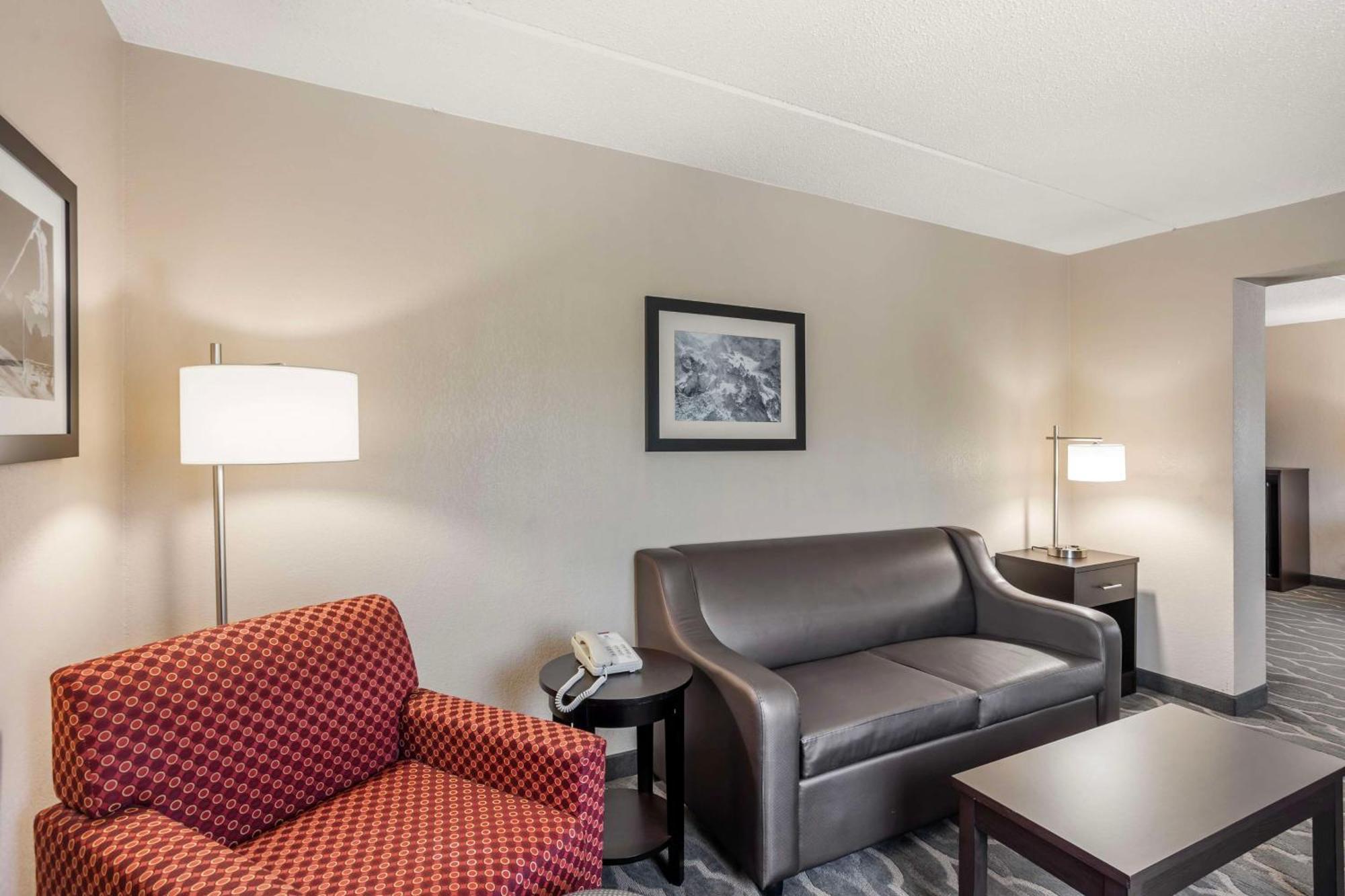 Best Western Inn At Blakeslee-Pocono Экстерьер фото