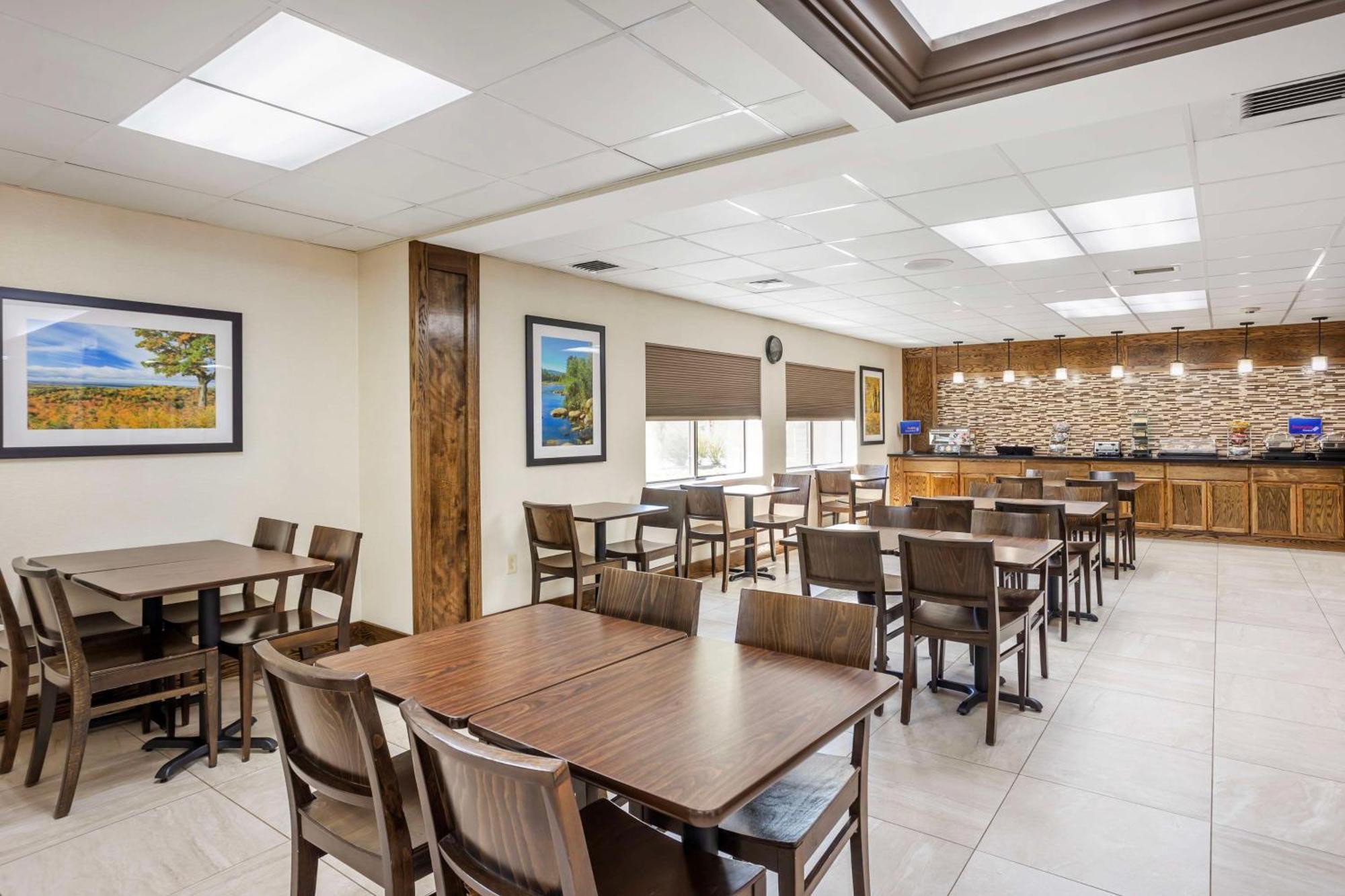 Best Western Inn At Blakeslee-Pocono Экстерьер фото