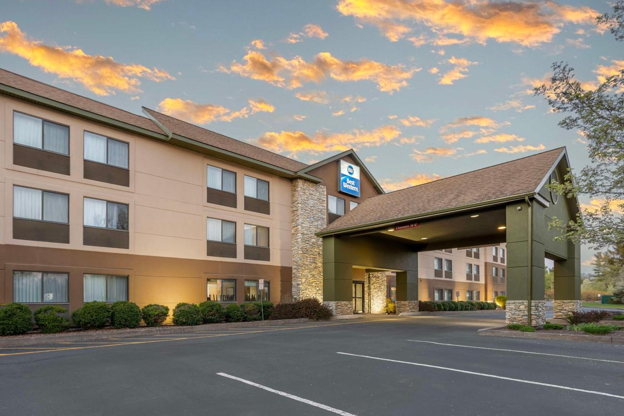 Best Western Inn At Blakeslee-Pocono Экстерьер фото